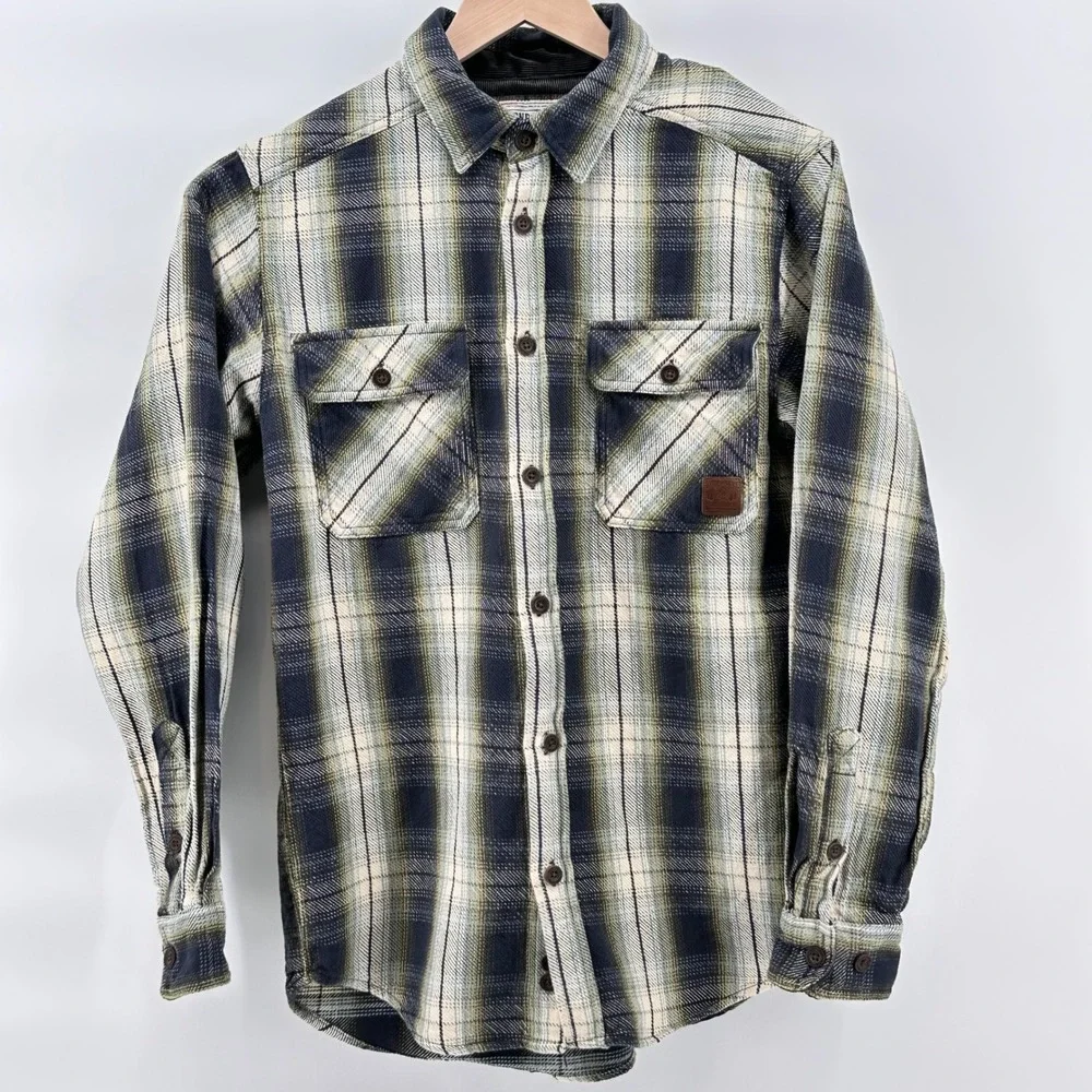 Legendary Hunting Outfitters Mens Small Plaid‎ Flannel Shirt Long Sleeve Cotton